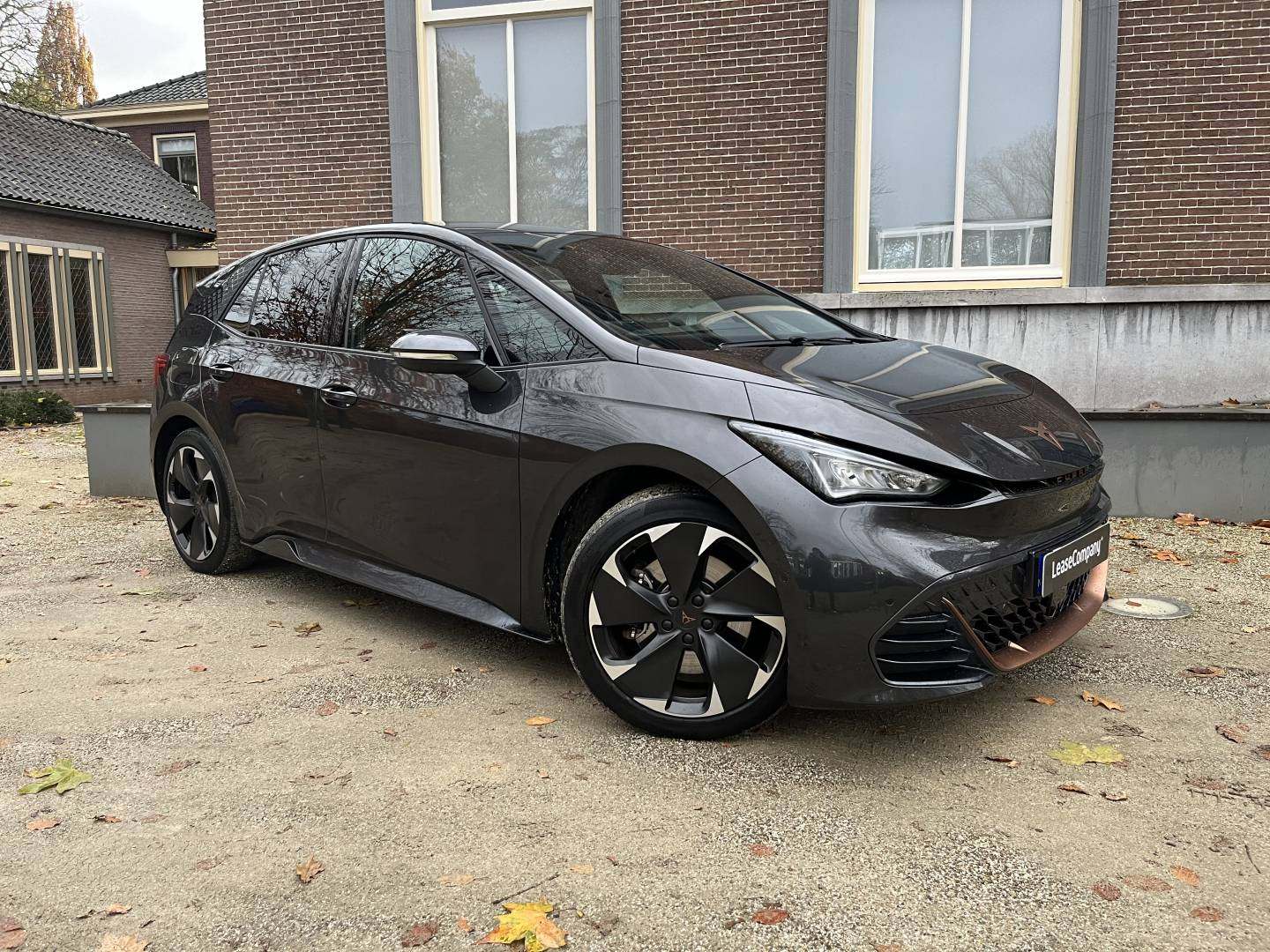 Cupra Born 2.jpeg